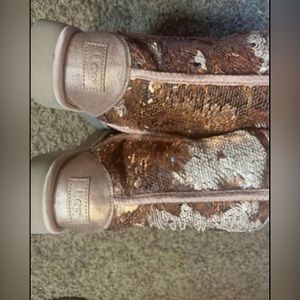 Ugg boots with changing color sequins.